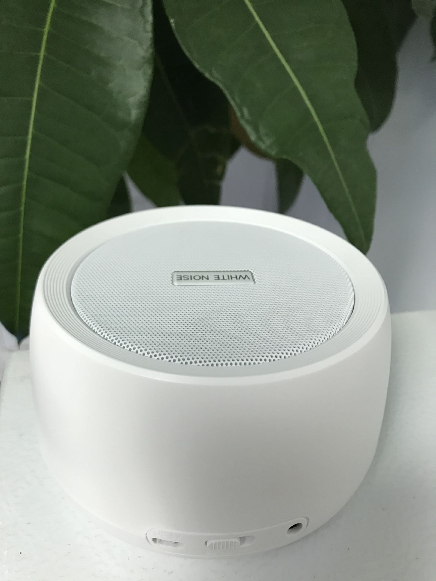 Sleep Therapy White Noise Machine – Enhance Sleep, Reduce Stress, and Relax Anywhere